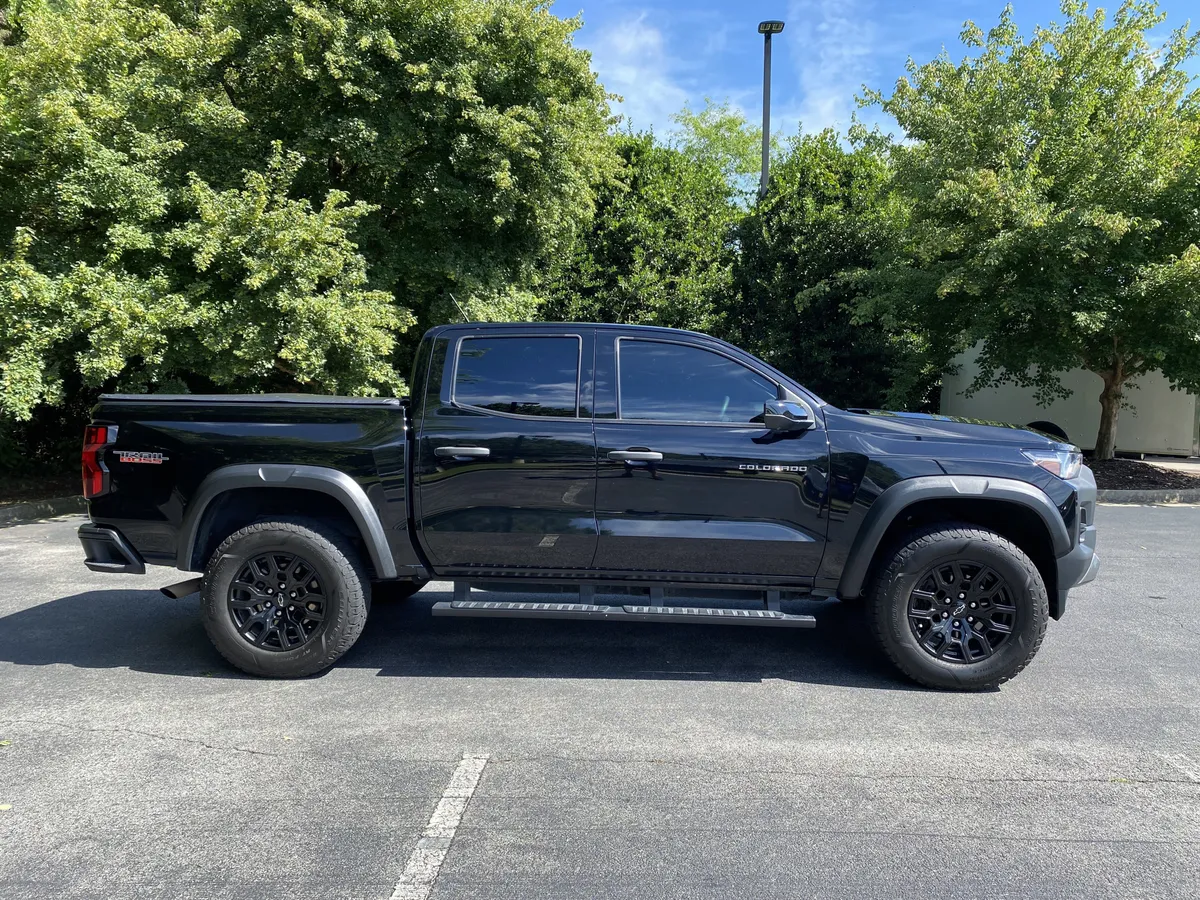 2023 Chevrolet Colorado 4WD Trail Boss thumbnail 9