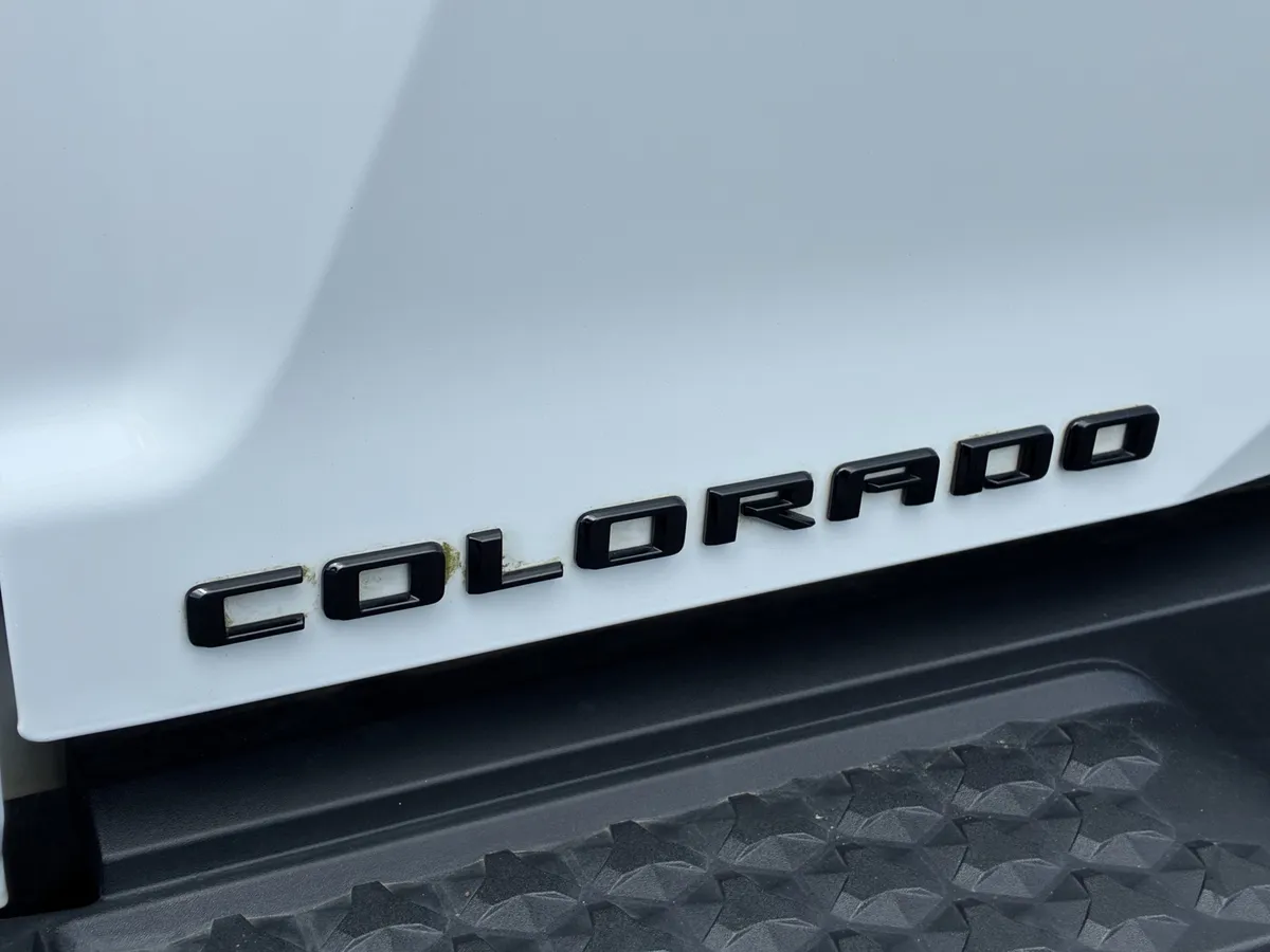2023 Chevrolet Colorado Trail Boss thumbnail 10