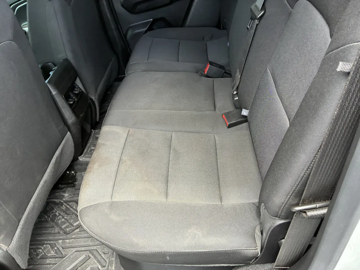 2023 Chevrolet Colorado Trail Boss thumbnail 13