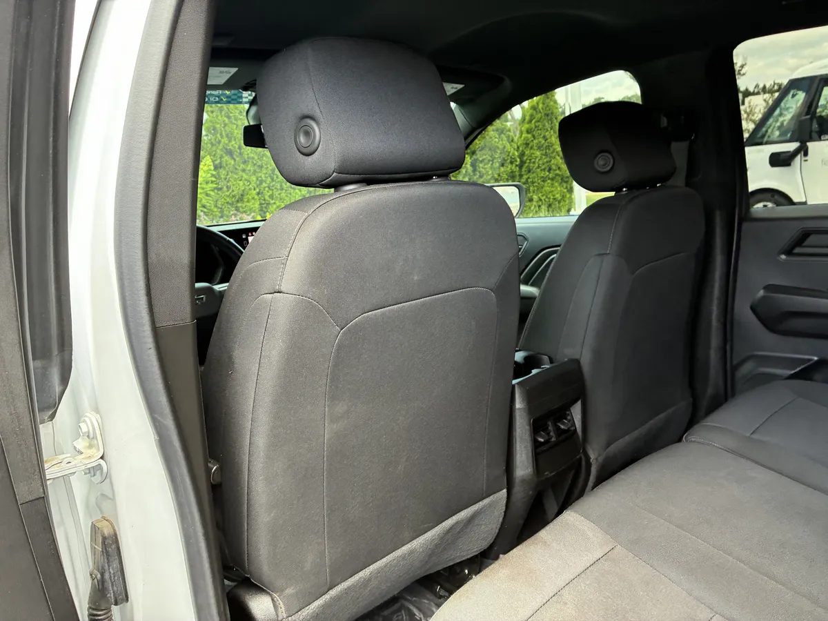 2023 Chevrolet Colorado Trail Boss thumbnail 14