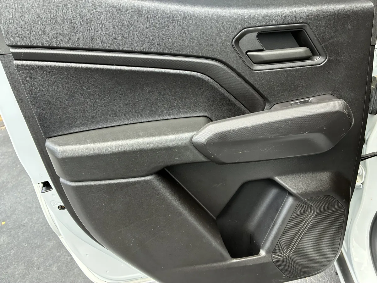 2023 Chevrolet Colorado Trail Boss thumbnail 15