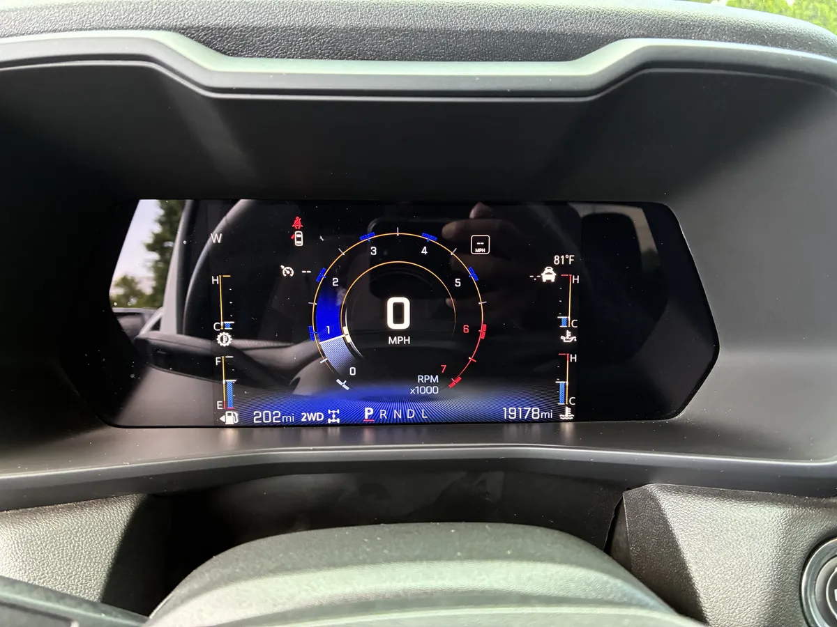 2023 Chevrolet Colorado Trail Boss thumbnail 28