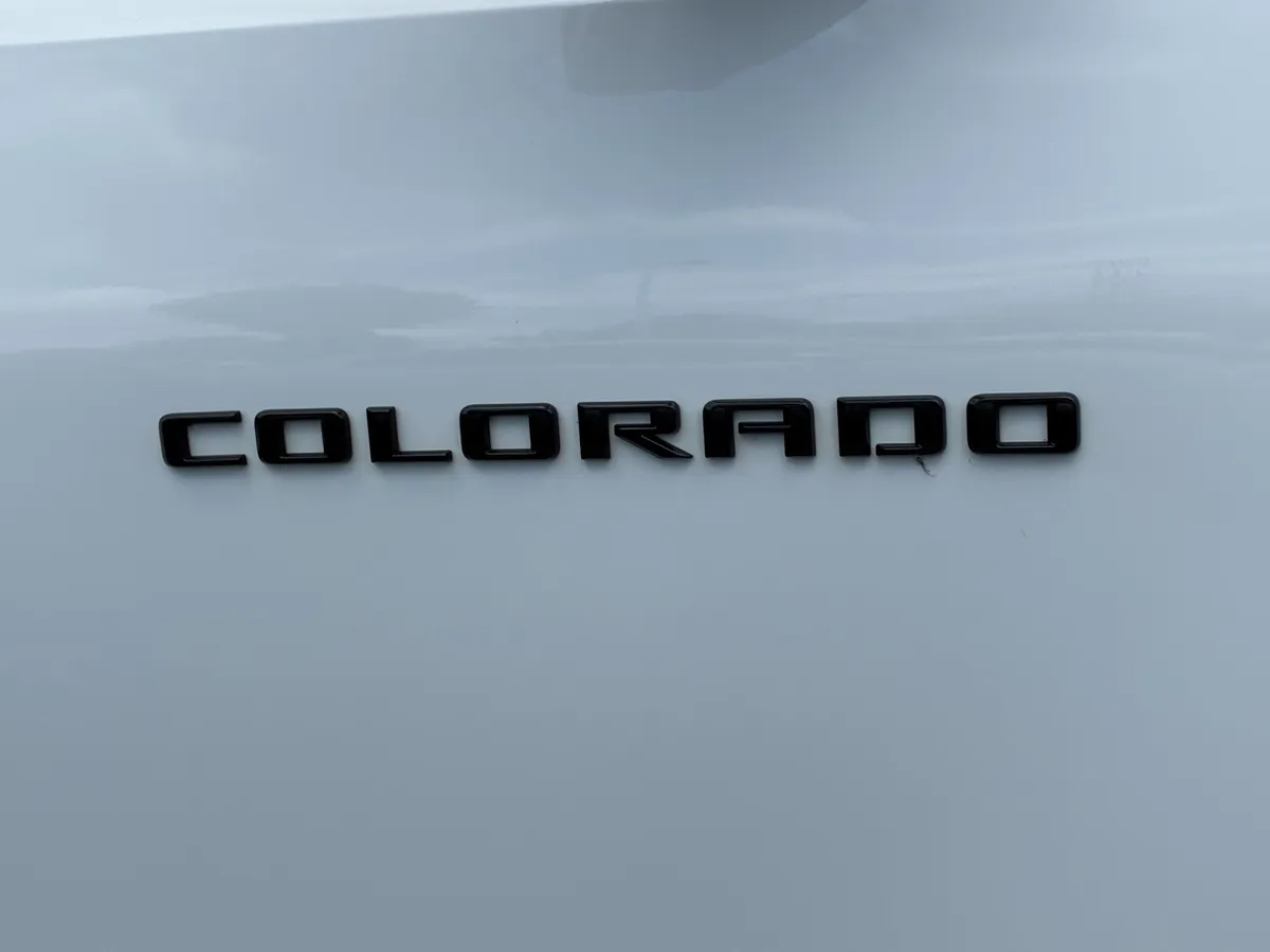 2023 Chevrolet Colorado Trail Boss thumbnail 6