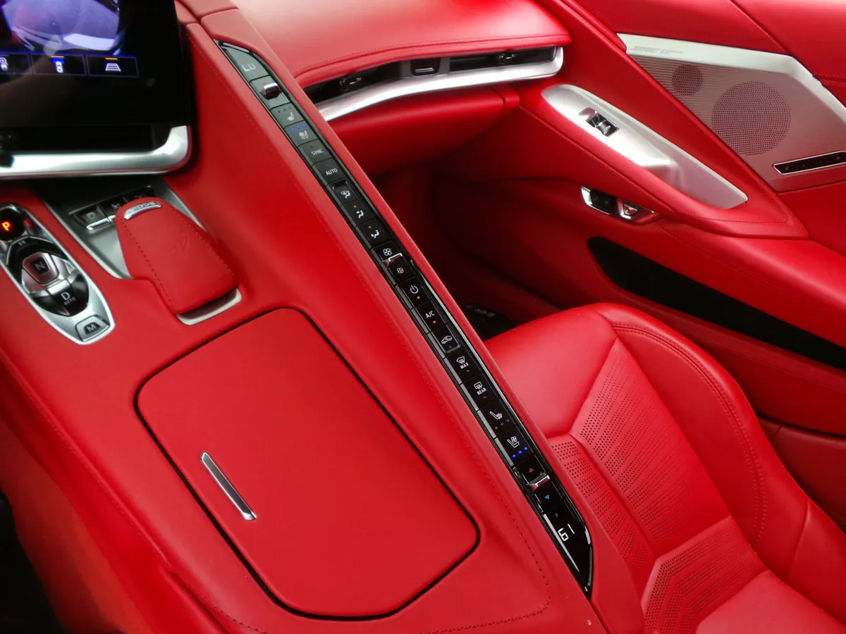 2023 Chevrolet Corvette 3LT thumbnail 16