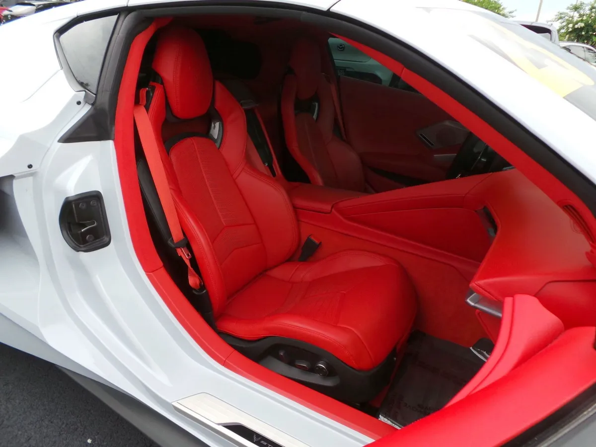 2023 Chevrolet Corvette 3LT thumbnail 17