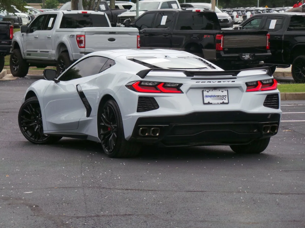 2023 Chevrolet Corvette 3LT thumbnail 2