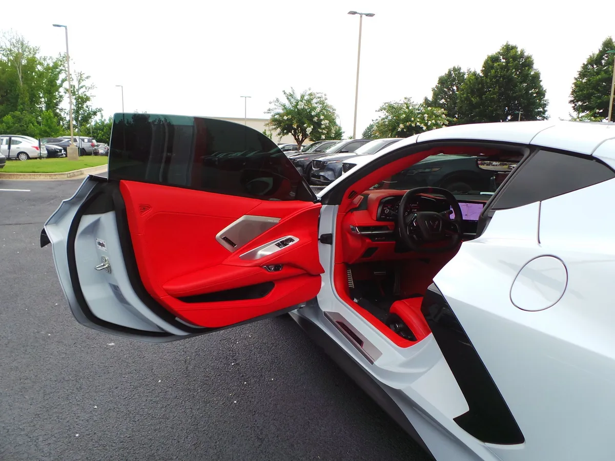2023 Chevrolet Corvette 3LT thumbnail 26