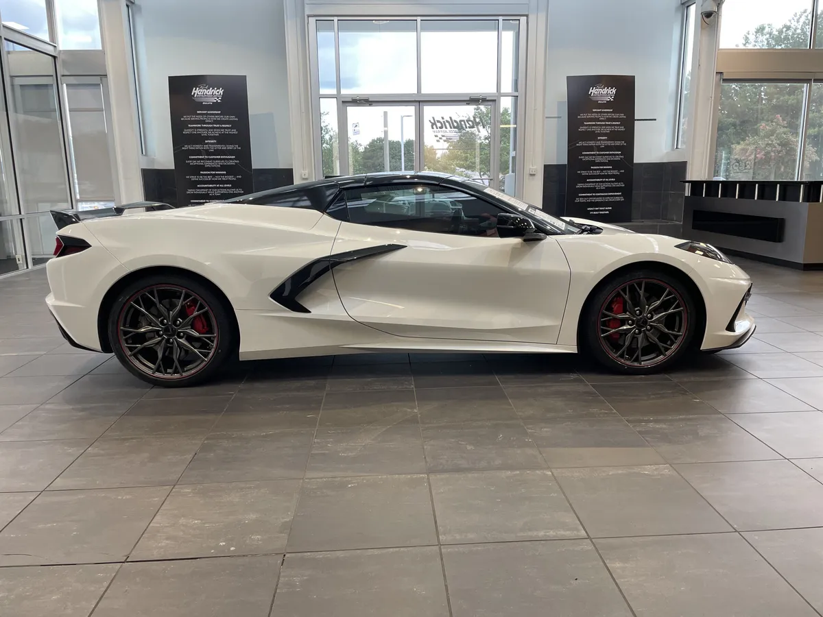 2023 Chevrolet Corvette 3LT thumbnail 10