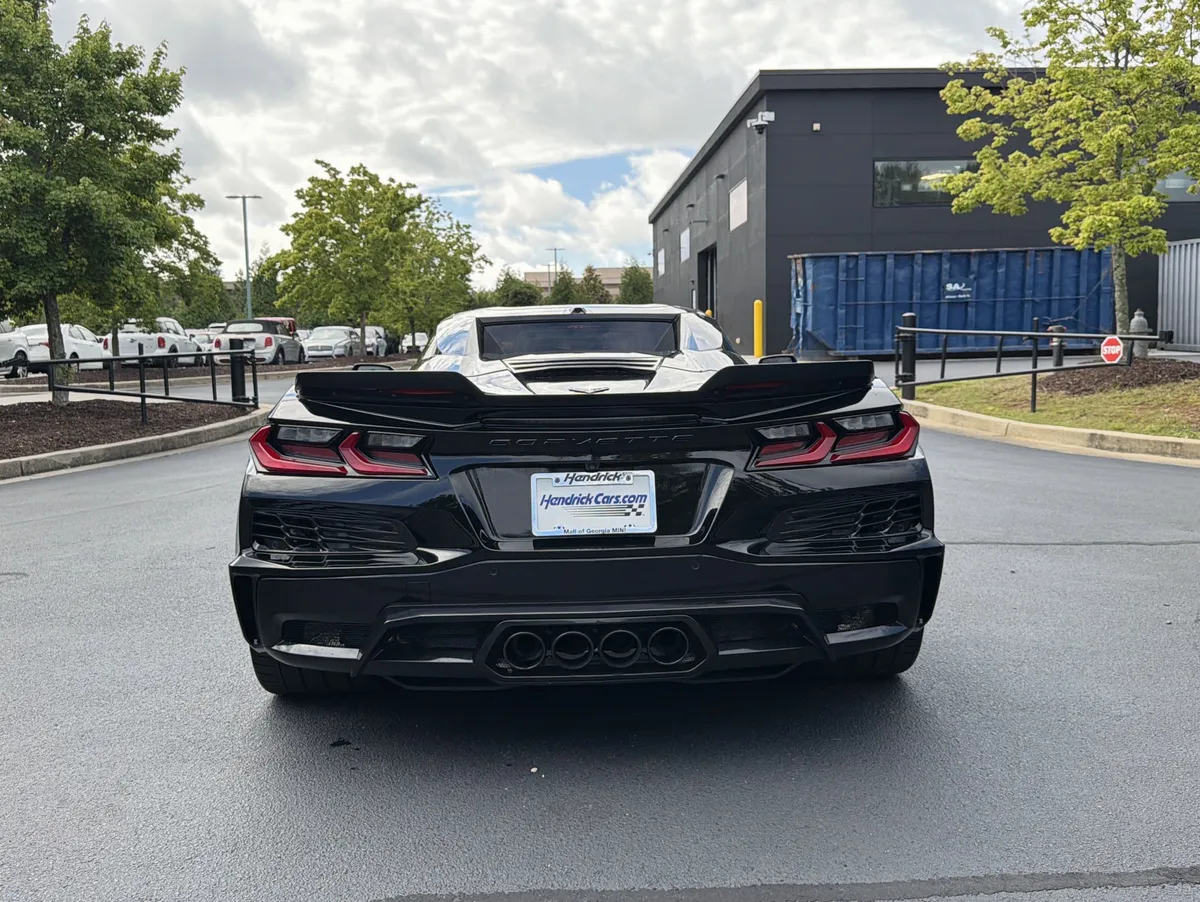 2023 Chevrolet Corvette 3LZ thumbnail 15