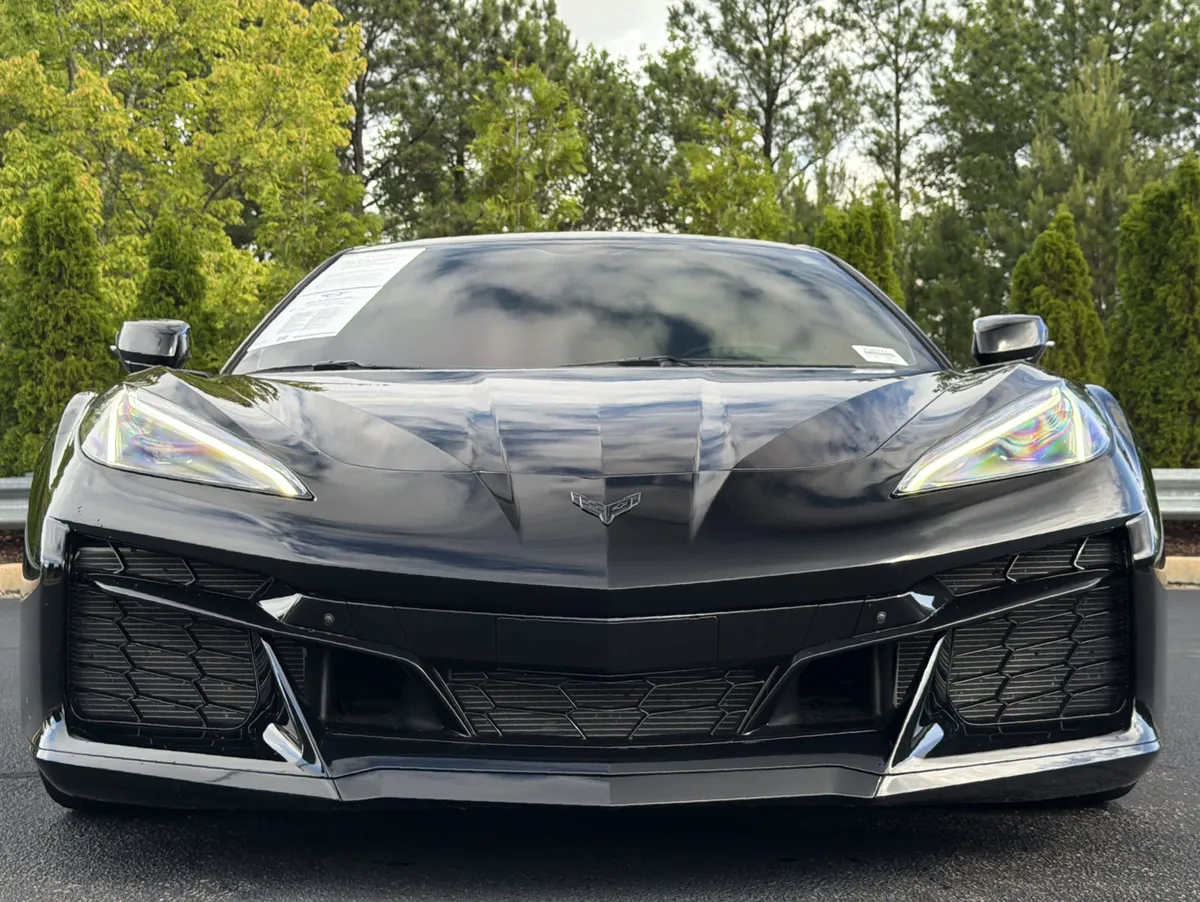 2023 Chevrolet Corvette 3LZ thumbnail 18