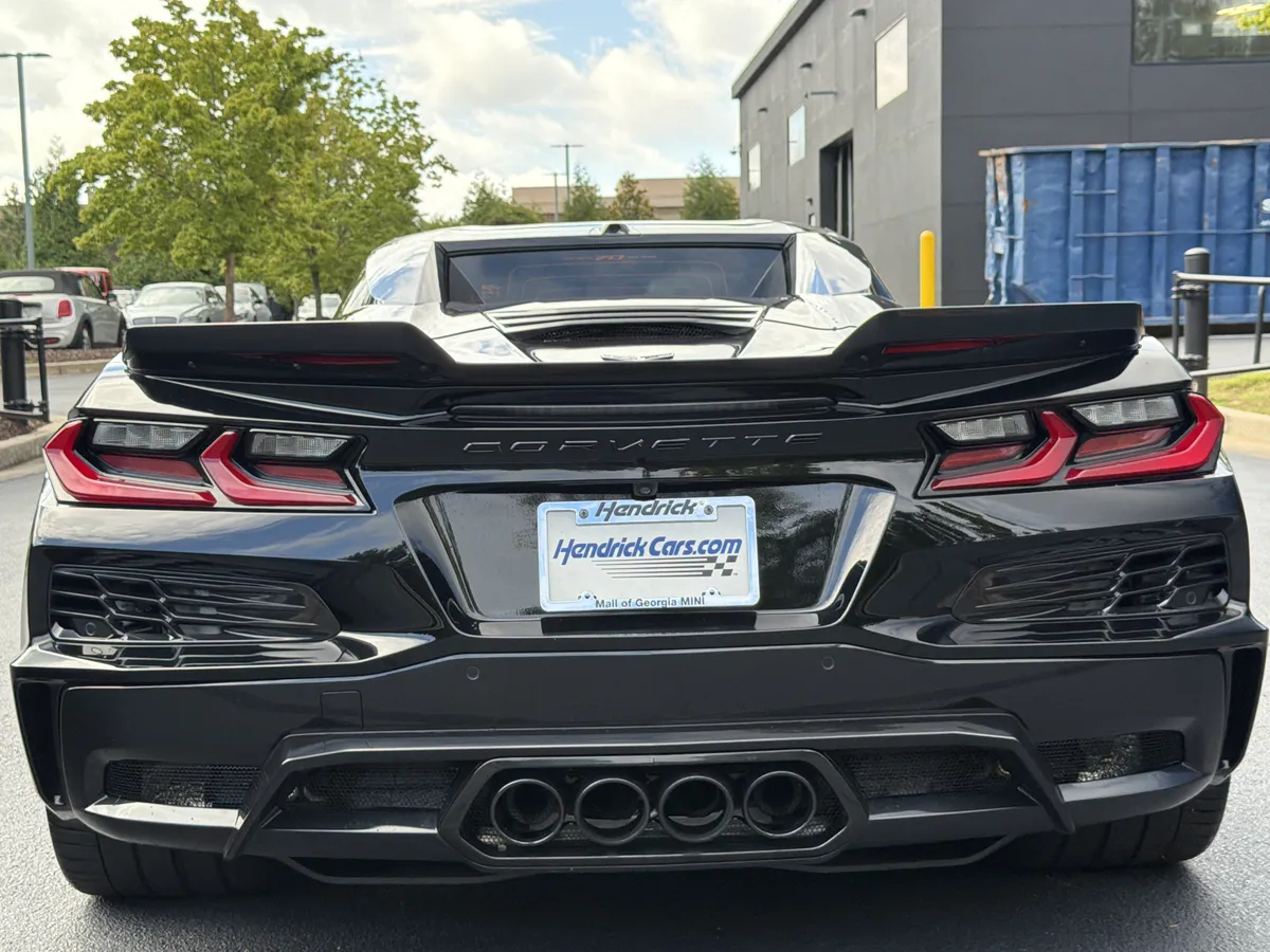 2023 Chevrolet Corvette 3LZ thumbnail 21