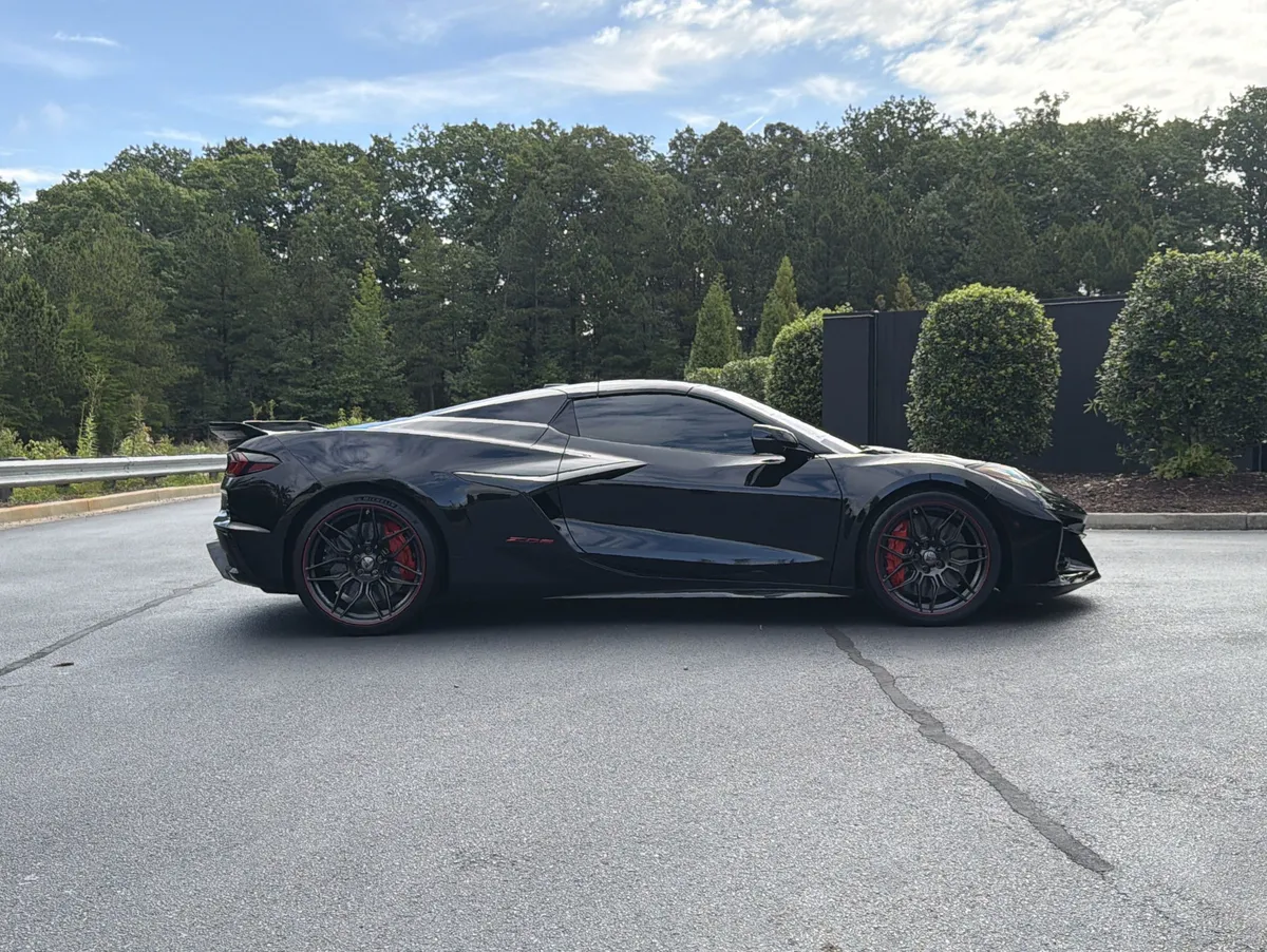 2023 Chevrolet Corvette 3LZ thumbnail 4