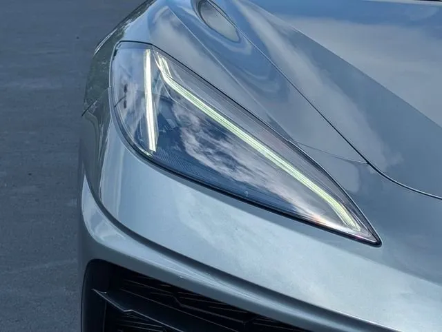 2023 Chevrolet Corvette Stingray thumbnail 11