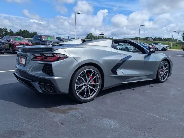 2023 Chevrolet Corvette Stingray thumbnail 3