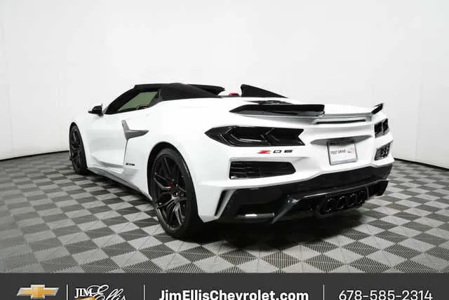 2023 Chevrolet Corvette Z06 3LZ thumbnail 23