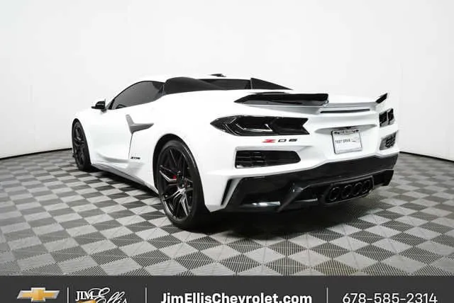 2023 Chevrolet Corvette Z06 3LZ thumbnail 30