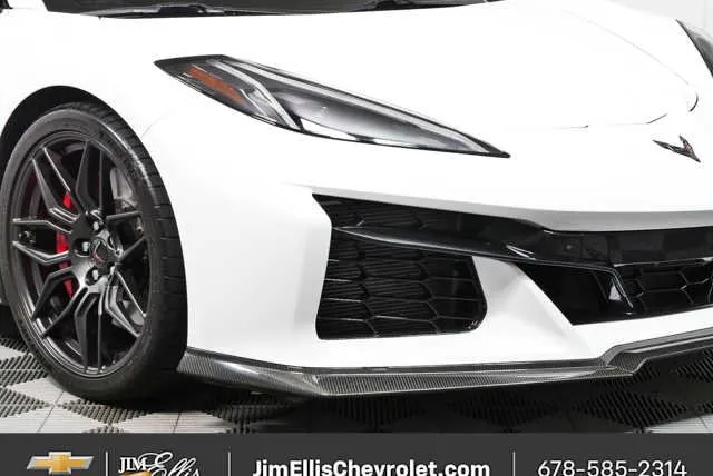 2023 Chevrolet Corvette Z06 3LZ thumbnail 38