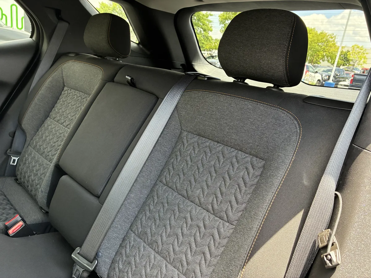 2023 Chevrolet Equinox LT thumbnail 13