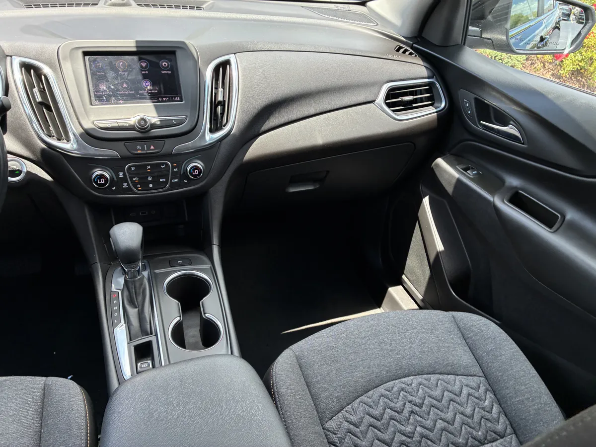 2023 Chevrolet Equinox LT thumbnail 19