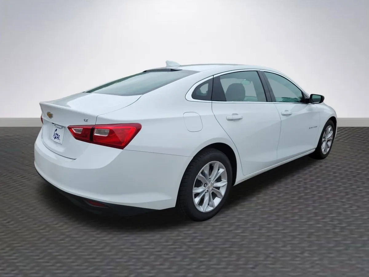 2023 Chevrolet Malibu 1LT thumbnail 5