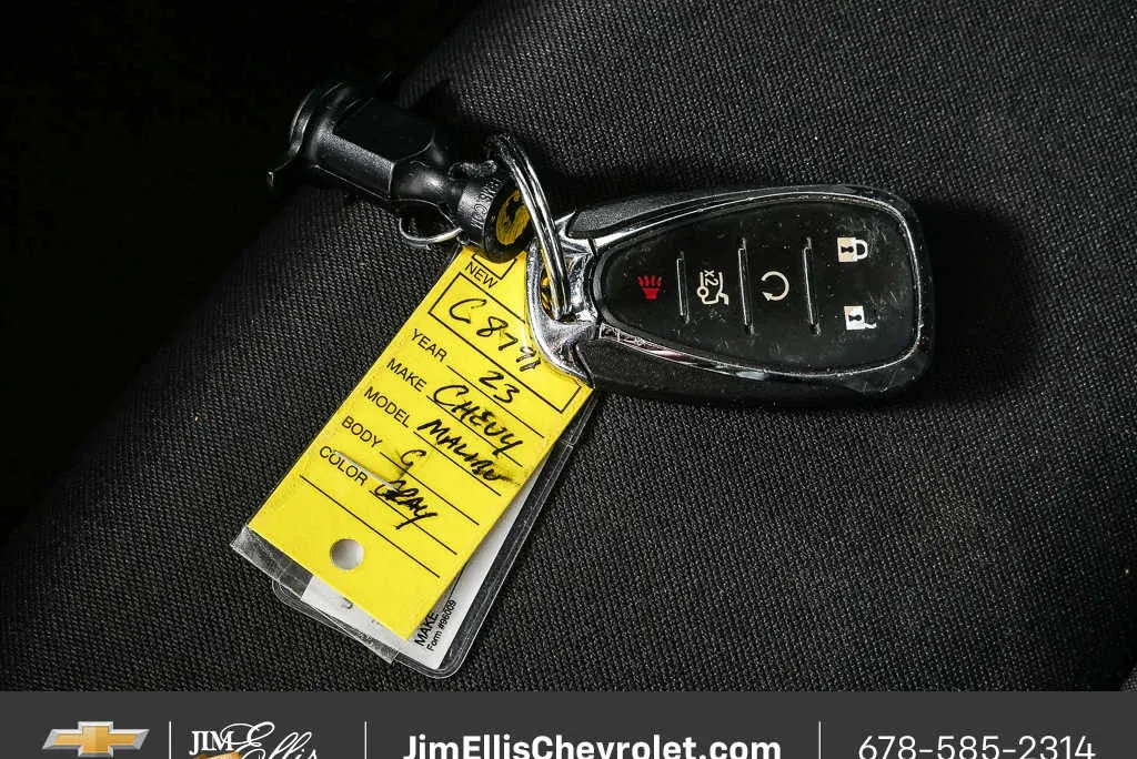 2023 Chevrolet Malibu LT thumbnail 35