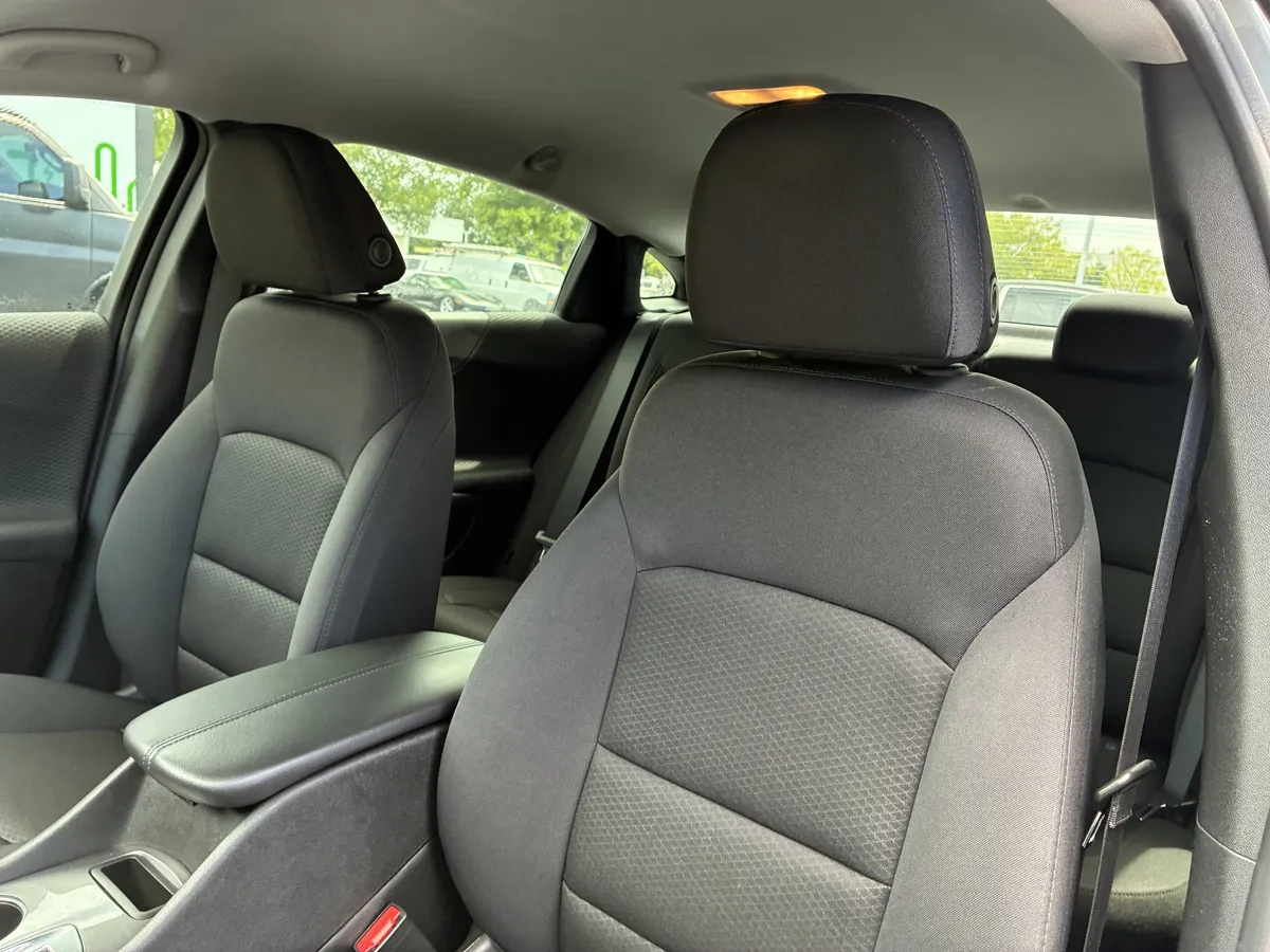 2023 Chevrolet Malibu LT thumbnail 20