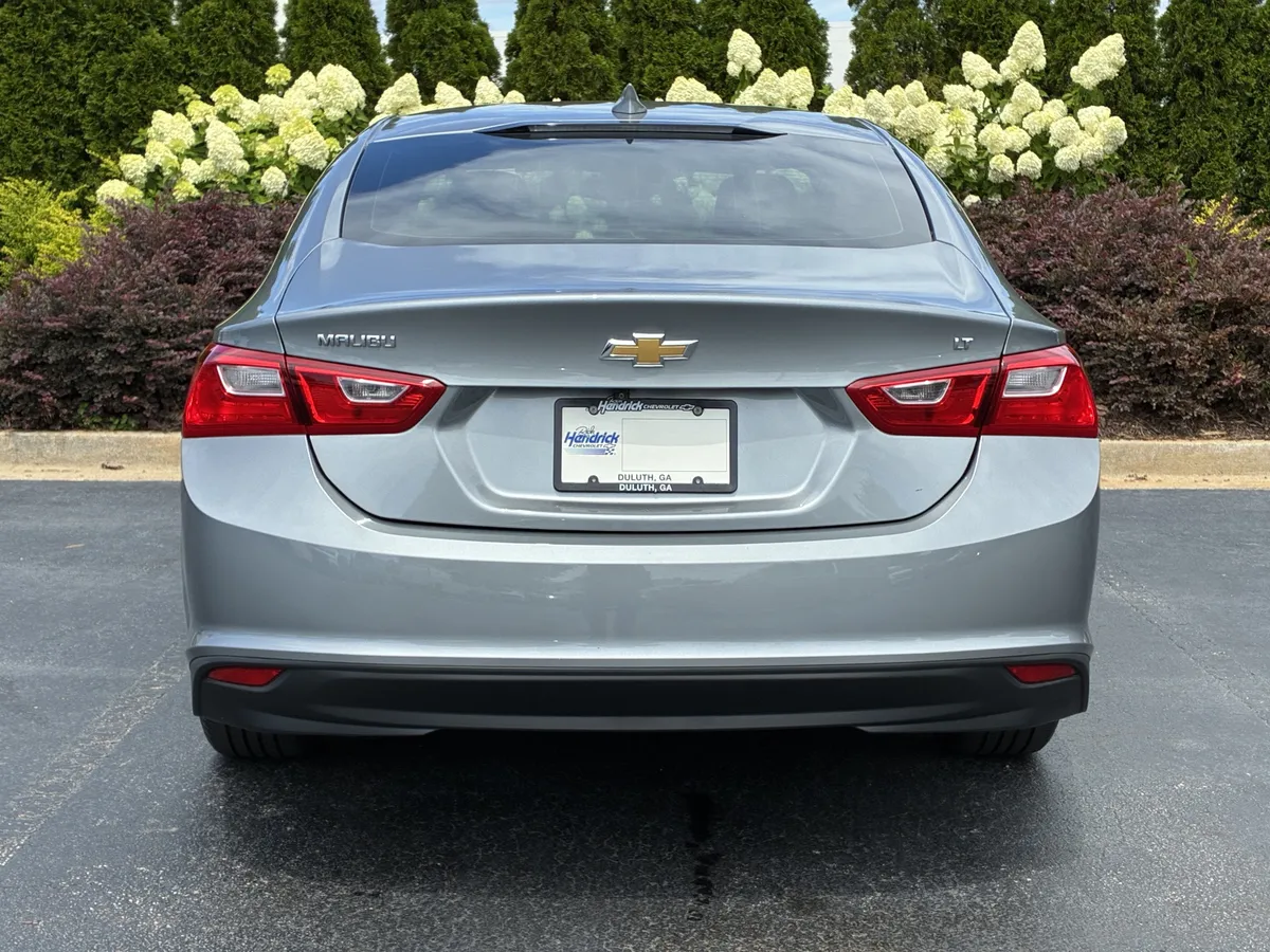 2023 Chevrolet Malibu LT thumbnail 7