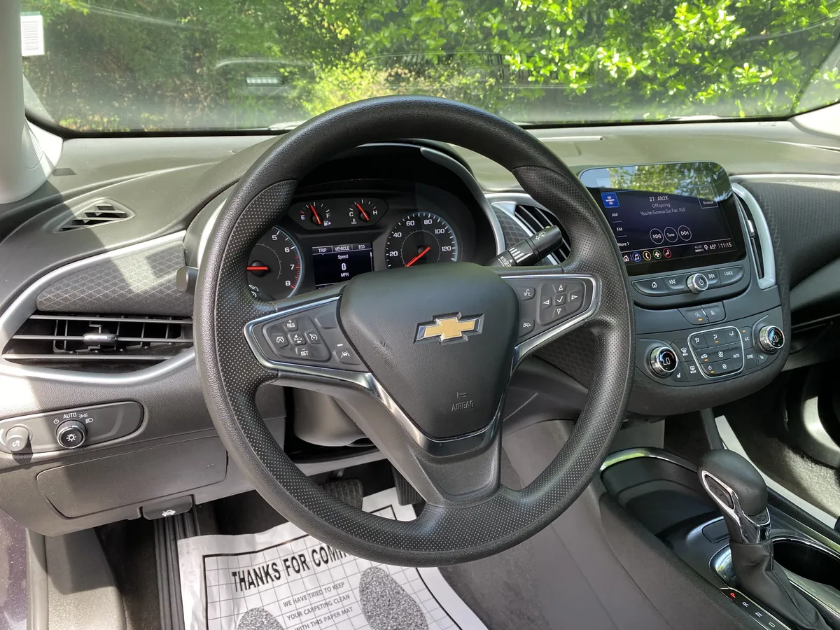 2023 Chevrolet Malibu LT thumbnail 15