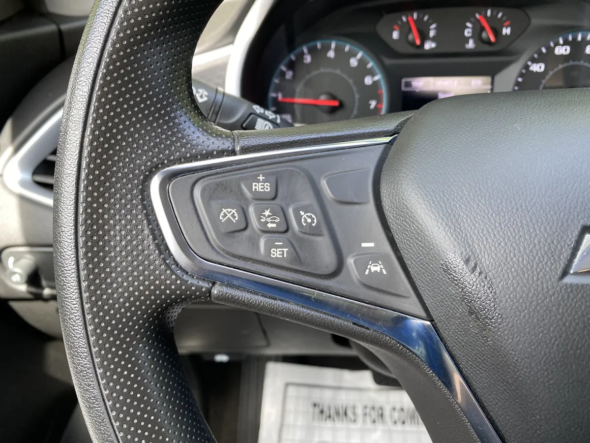 2023 Chevrolet Malibu LT thumbnail 17