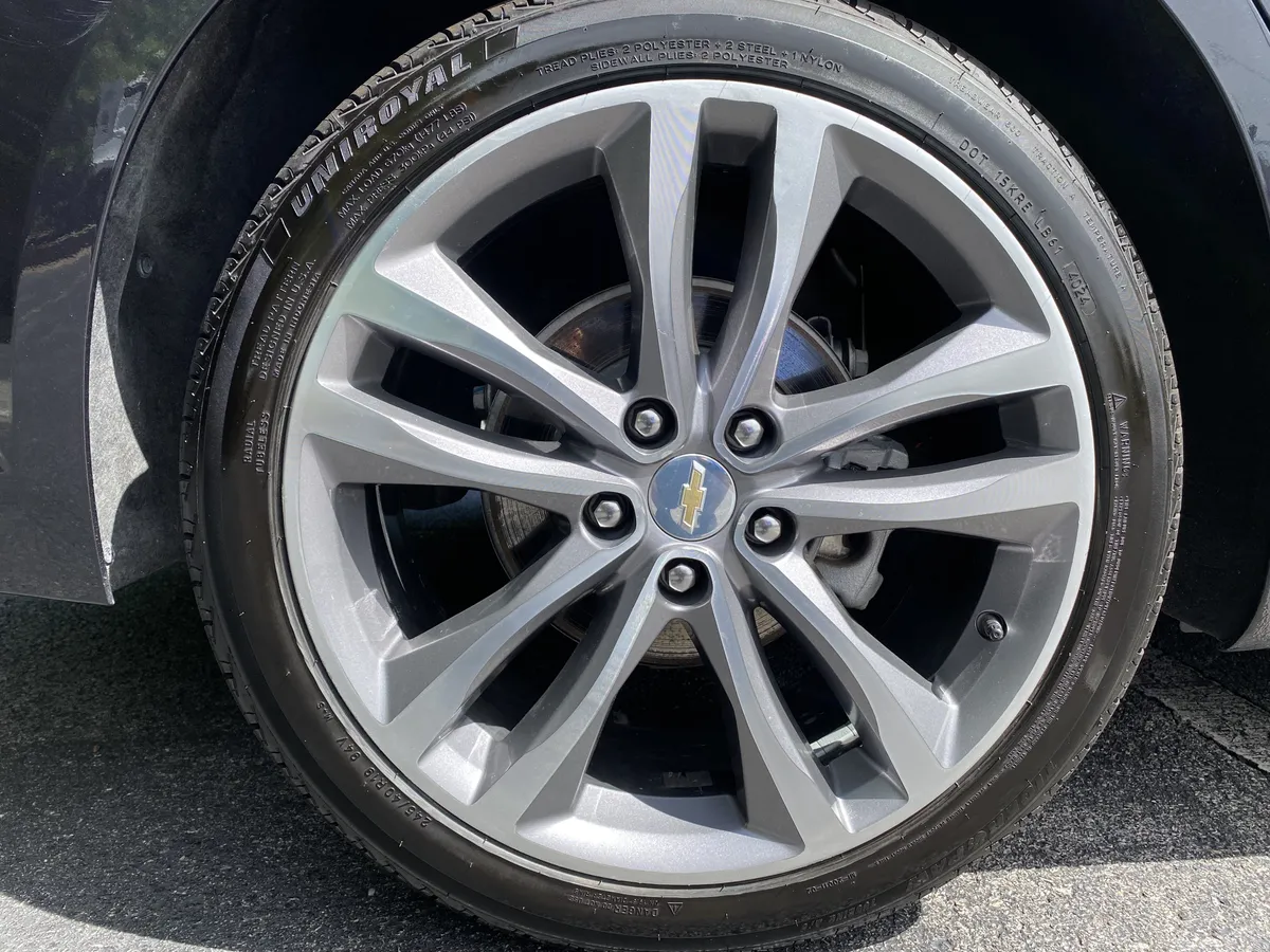 2023 Chevrolet Malibu LT thumbnail 38