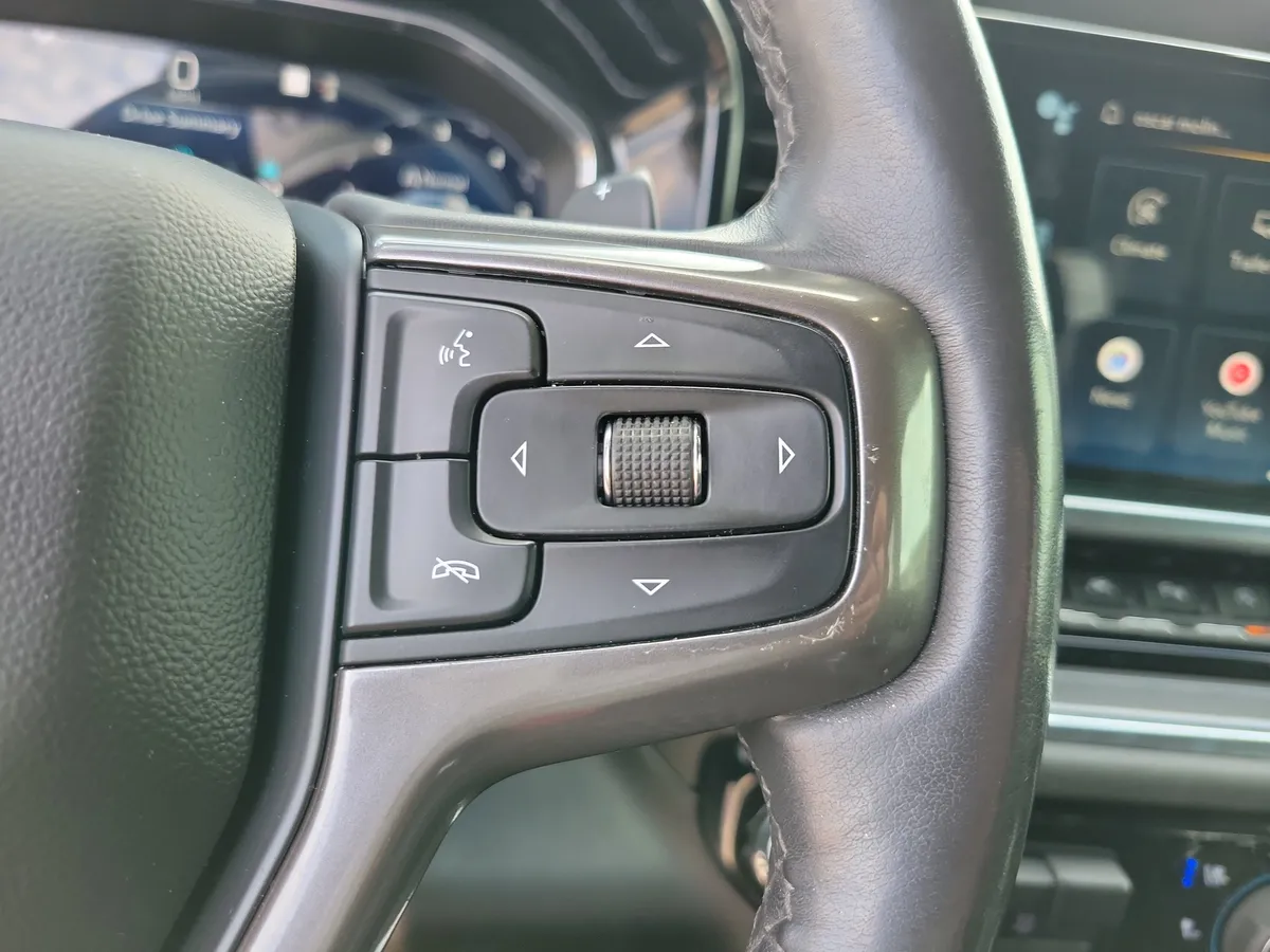 2023 Chevrolet Silverado 1500 High Country thumbnail 15