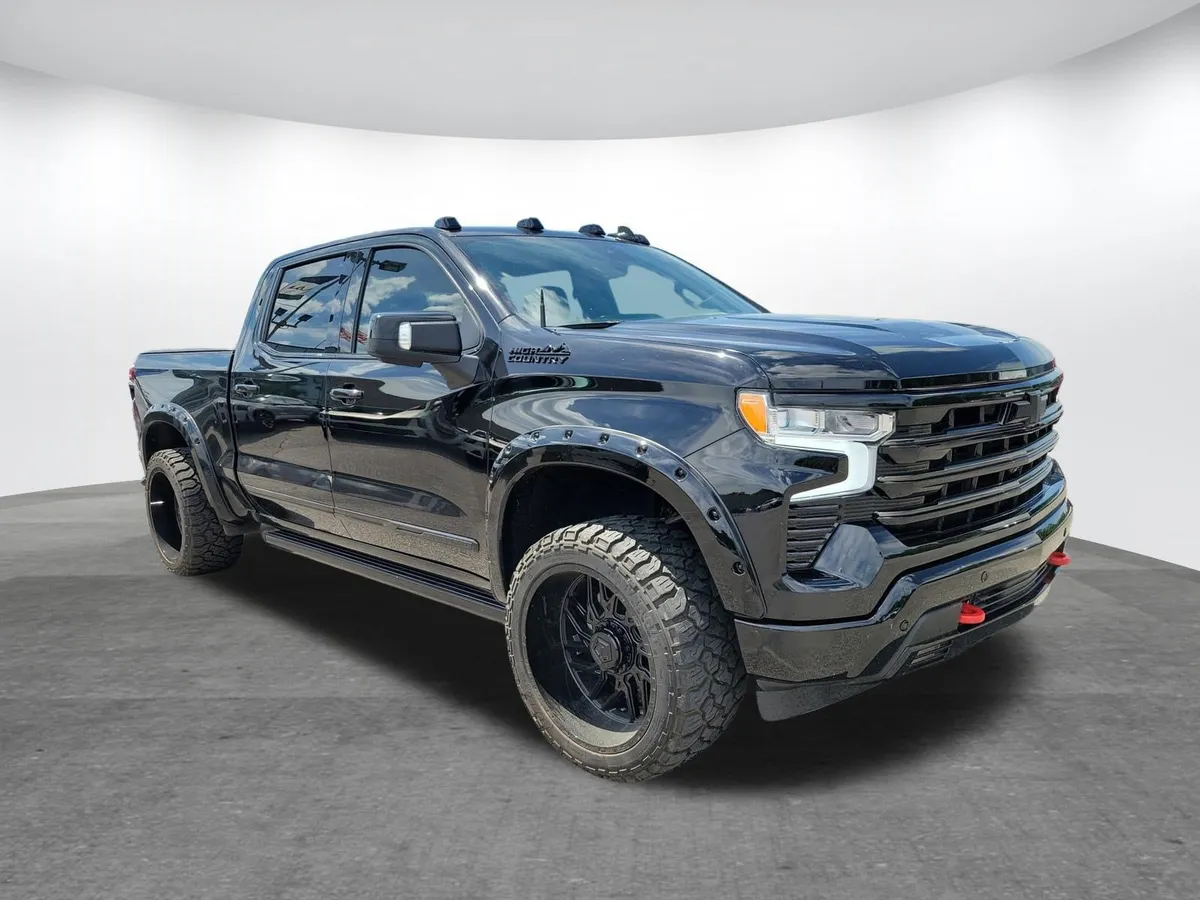 2023 Chevrolet Silverado 1500 High Country thumbnail 18