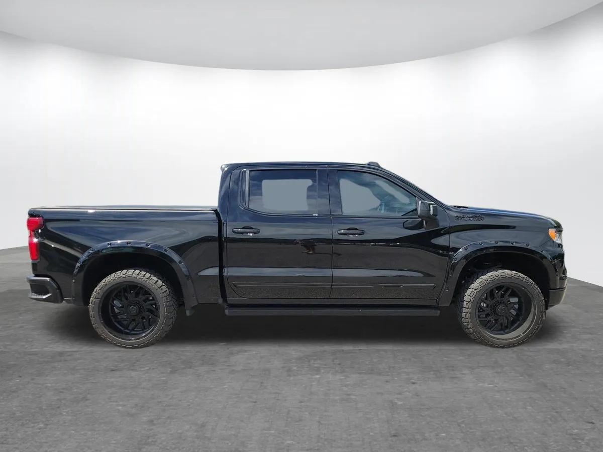 2023 Chevrolet Silverado 1500 High Country thumbnail 21