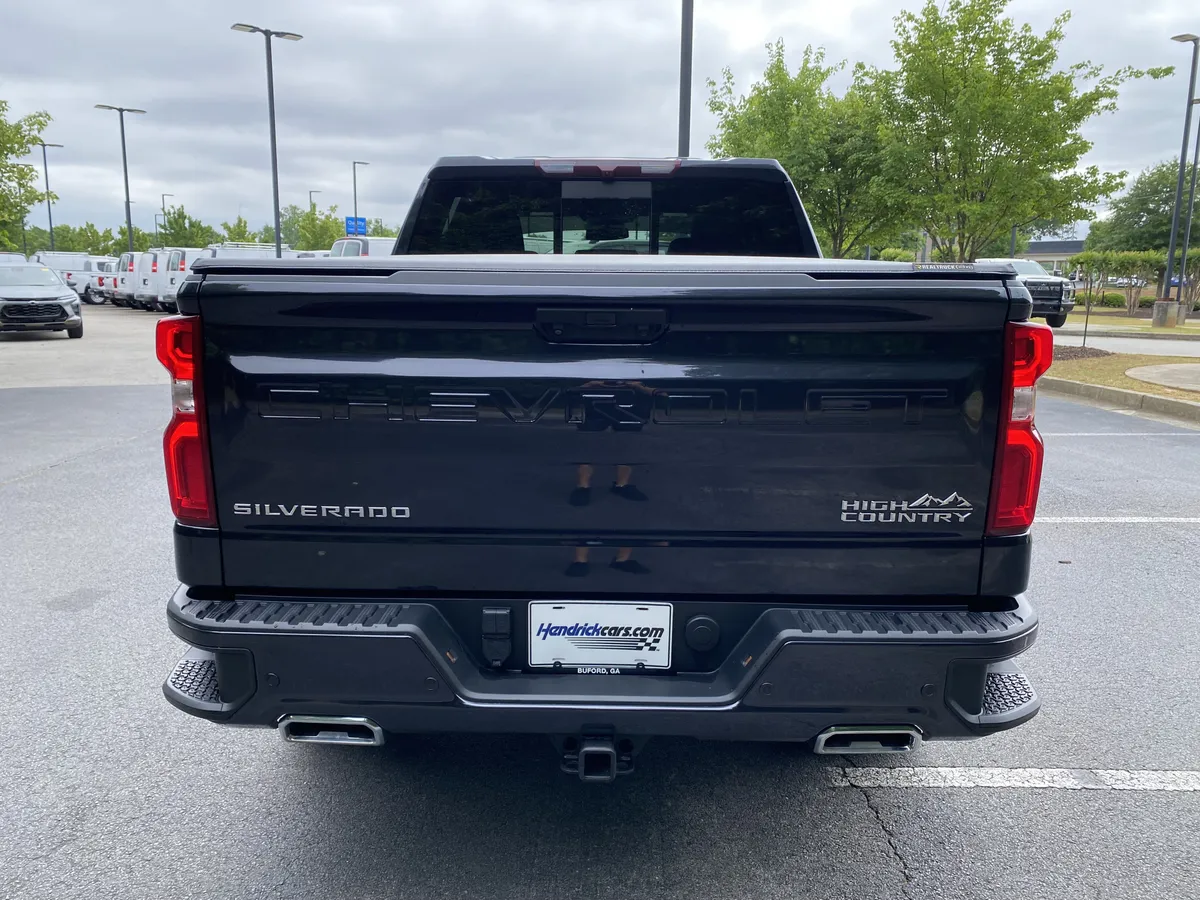 2023 Chevrolet Silverado 1500 High Country thumbnail 7