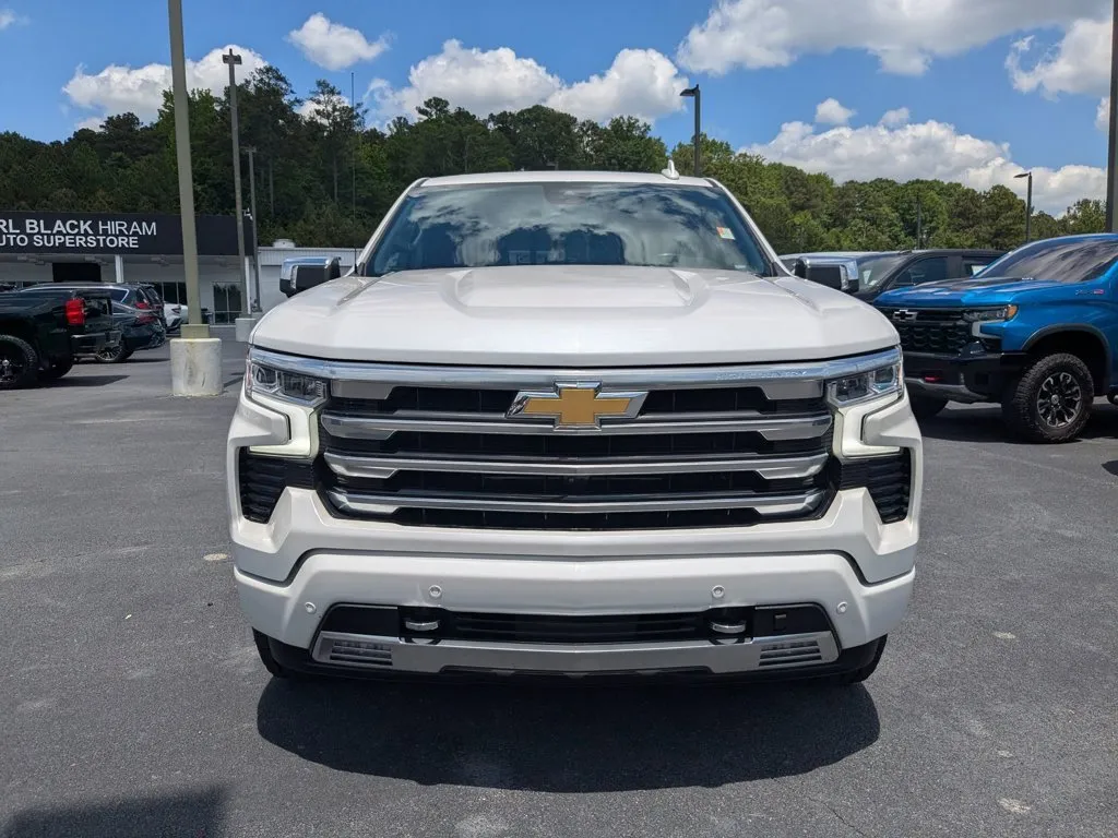 2023 Chevrolet Silverado 1500 High Country thumbnail 2