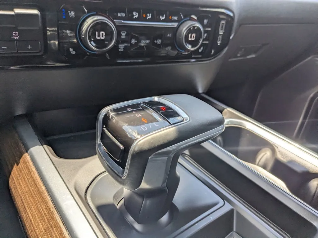 2023 Chevrolet Silverado 1500 High Country thumbnail 20