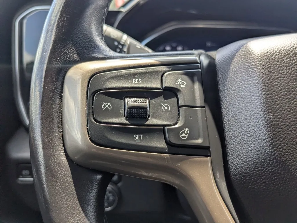 2023 Chevrolet Silverado 1500 High Country thumbnail 23