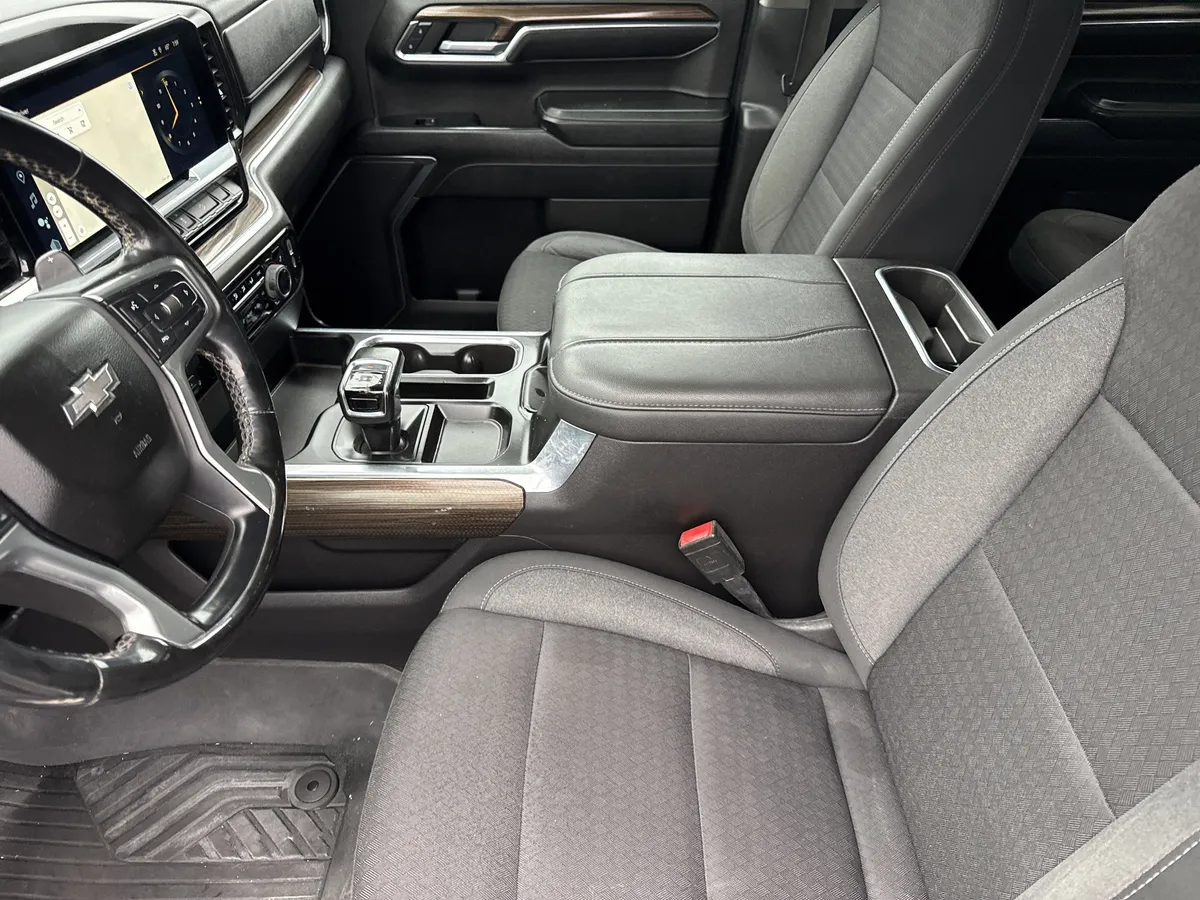 2023 Chevrolet Silverado 1500 LT Trail Boss thumbnail 13