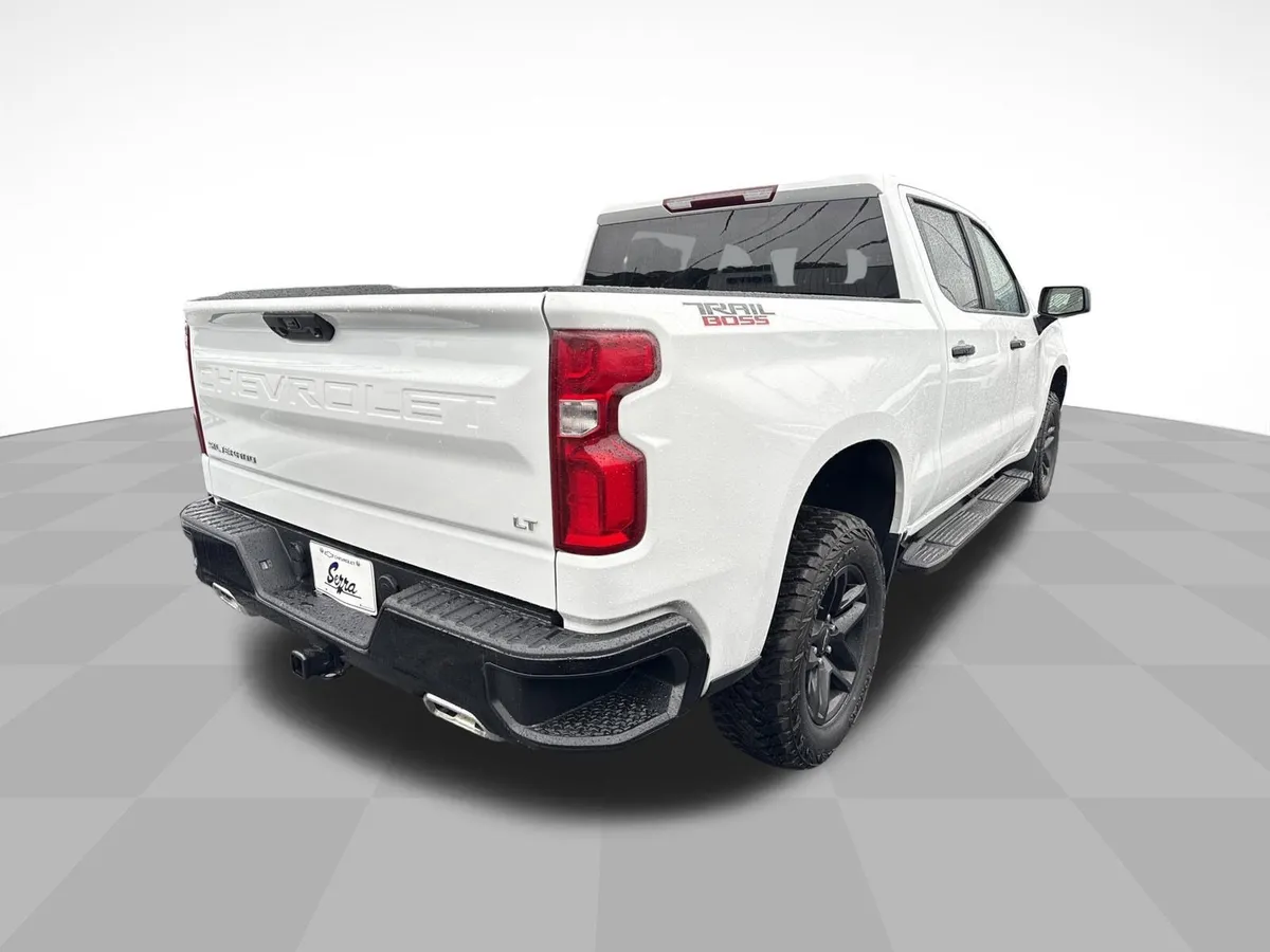 2023 Chevrolet Silverado 1500 LT Trail Boss thumbnail 8
