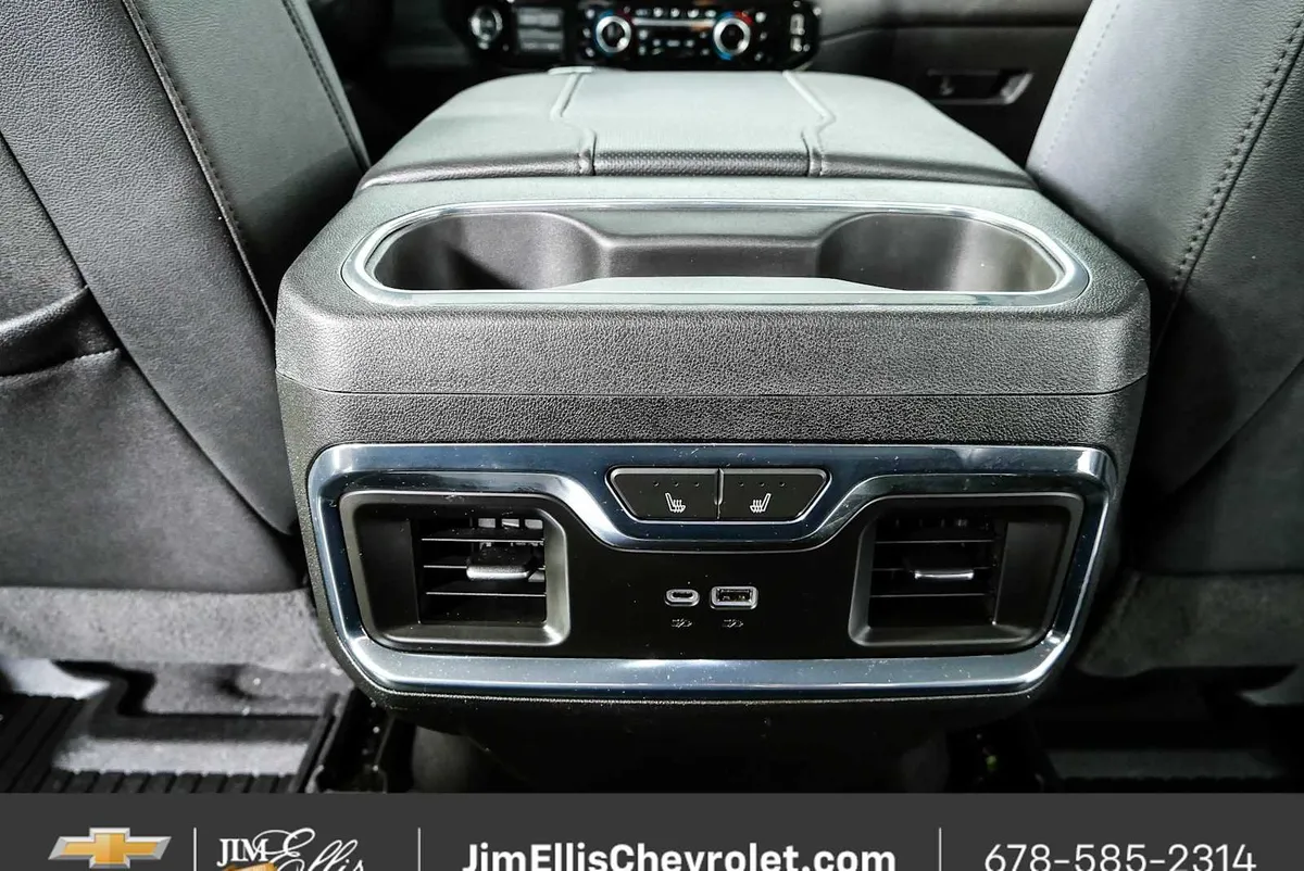 2023 Chevrolet Silverado 1500 LTZ thumbnail 19