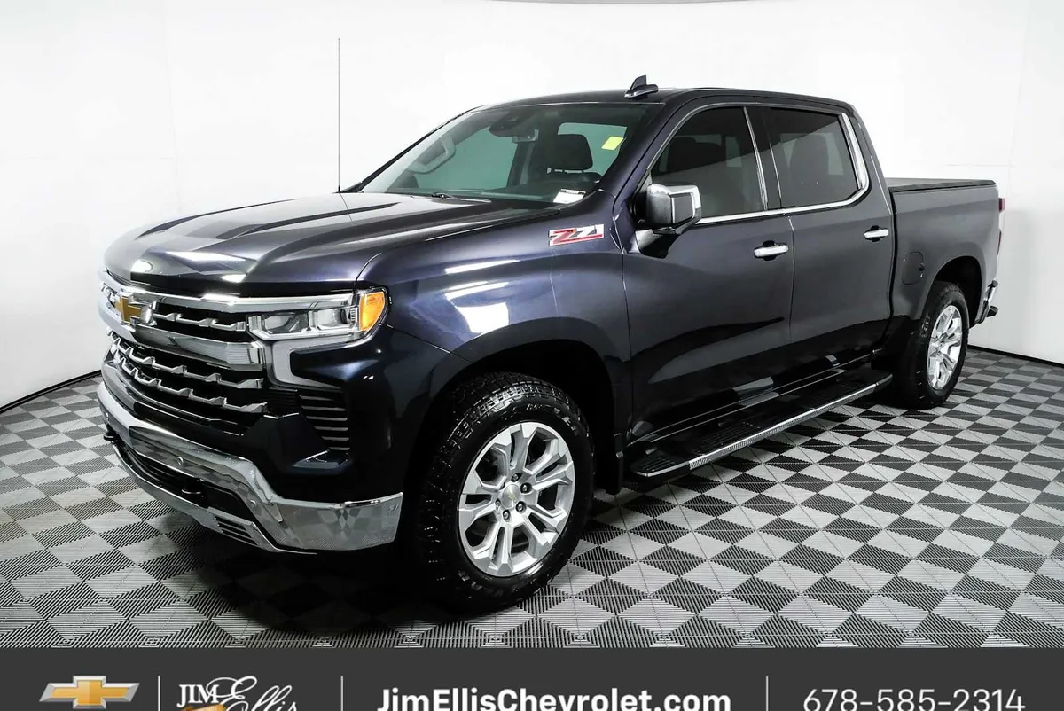 2023 Chevrolet Silverado 1500 LTZ thumbnail 26