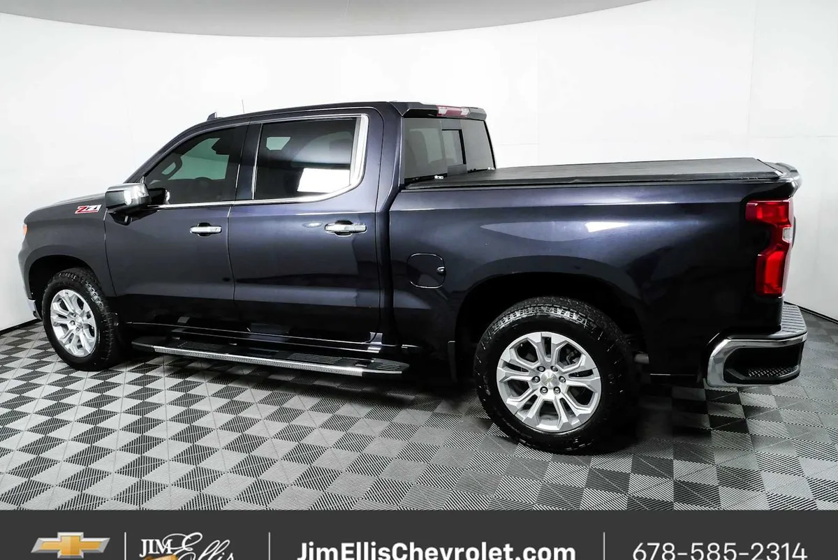 2023 Chevrolet Silverado 1500 LTZ thumbnail 30