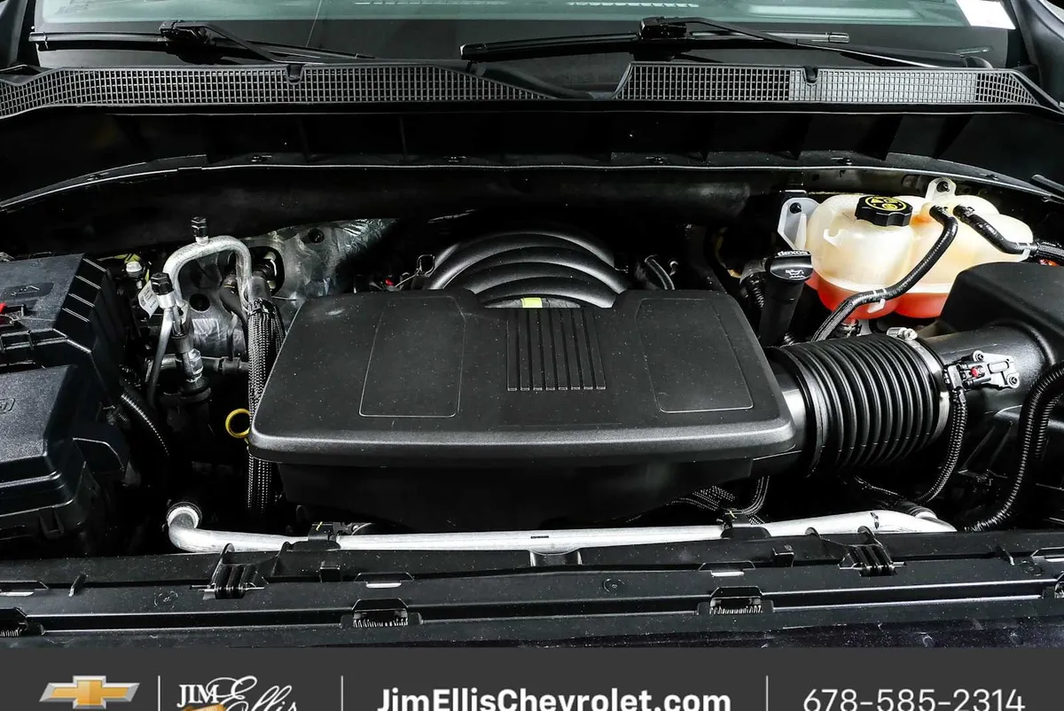 2023 Chevrolet Silverado 1500 LTZ thumbnail 34