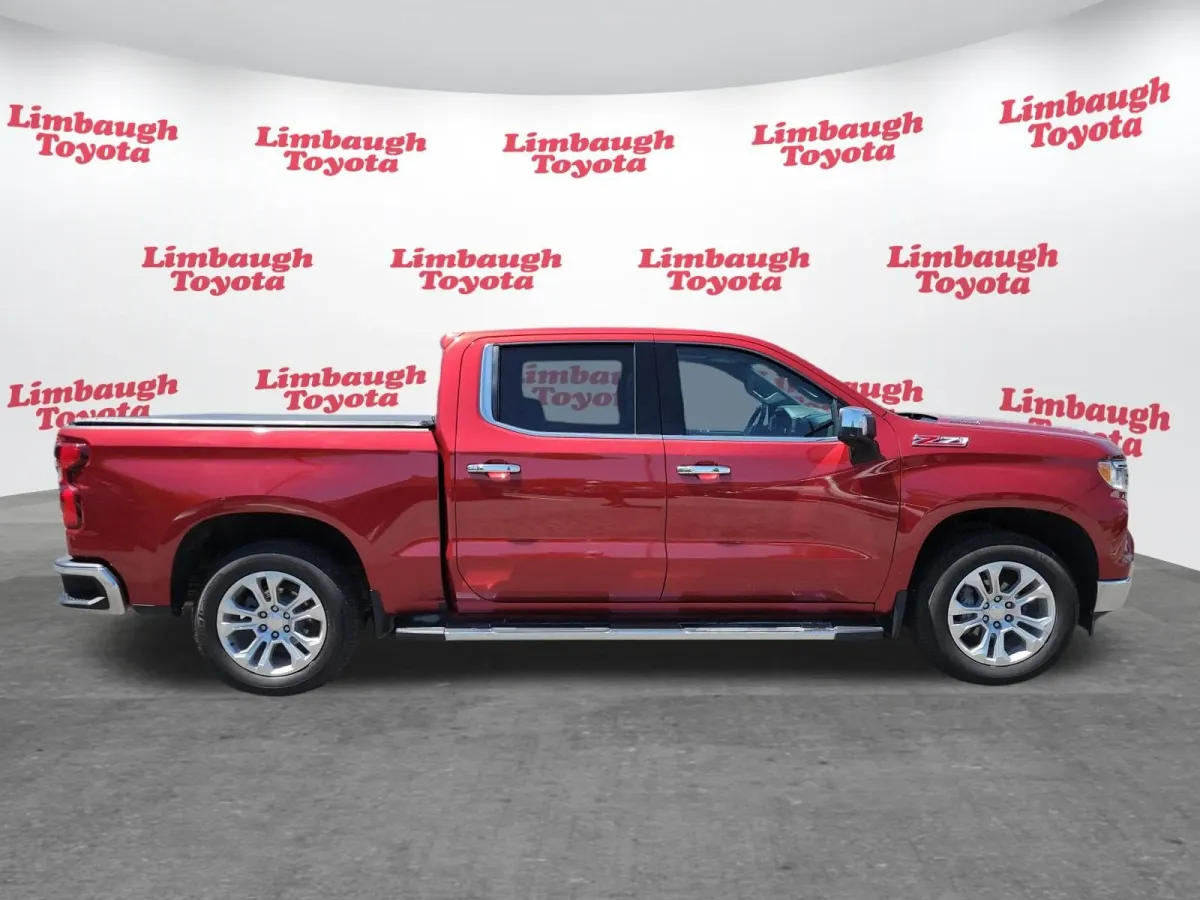 2023 Chevrolet Silverado 1500 LTZ thumbnail 25