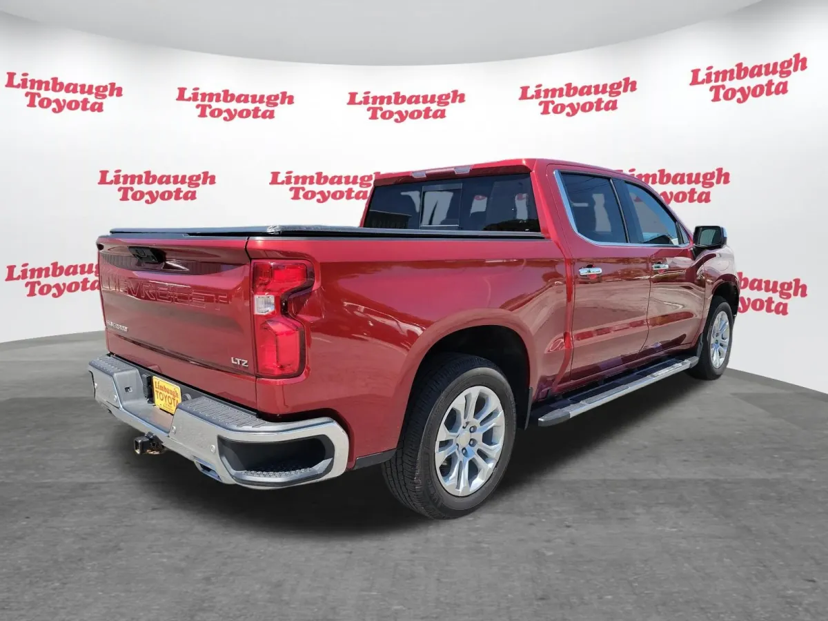 2023 Chevrolet Silverado 1500 LTZ thumbnail 26