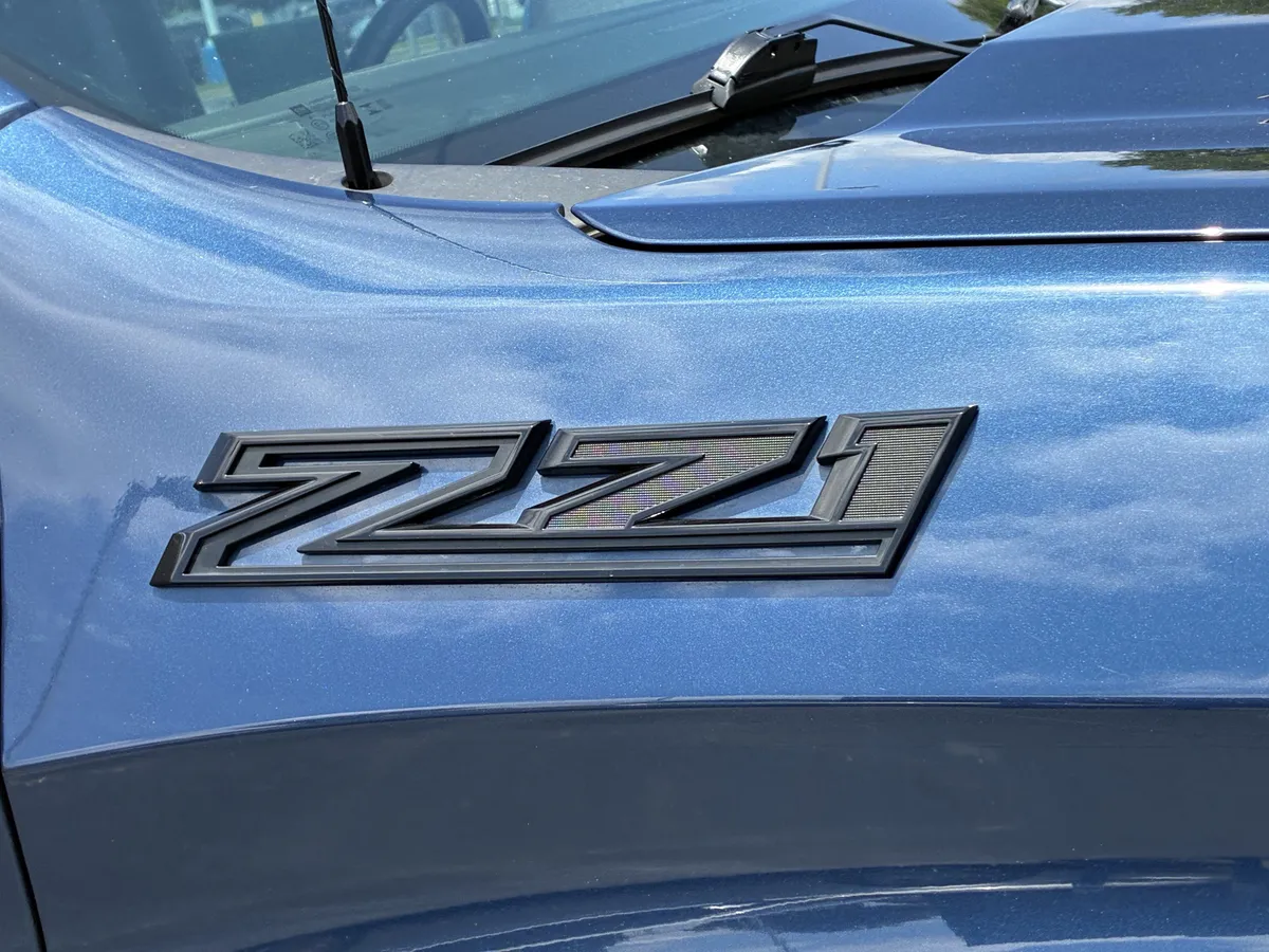 2023 Chevrolet Silverado 1500 LTZ thumbnail 6