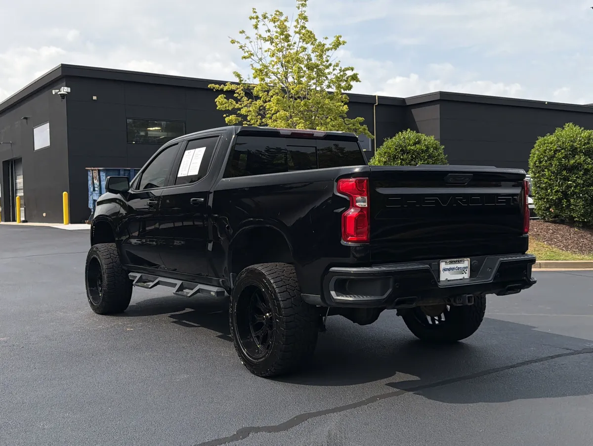 2023 Chevrolet Silverado 1500 LTZ thumbnail 14
