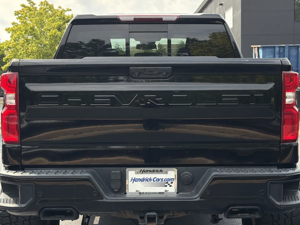 2023 Chevrolet Silverado 1500 LTZ thumbnail 21