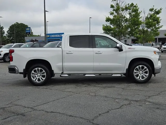 2023 Chevrolet Silverado 1500 LTZ thumbnail 8
