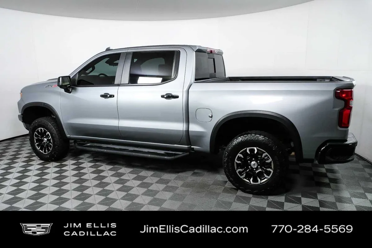 2023 Chevrolet Silverado 1500 ZR2 thumbnail 29